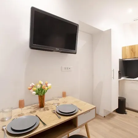 Guestready - Fully-equipped And Cosy Studio, Close To Batignolles